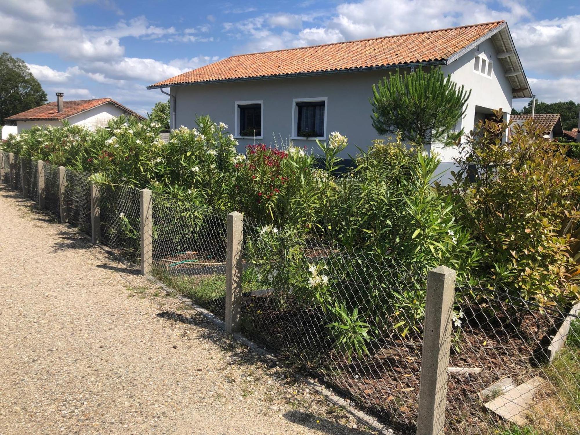 Les Logis D'Argent Studio Independant Parking Entree Autonome Linge De Lit Et Serviettes Wifi Fibre Tv Connectee 미미장플라즈 외부 사진